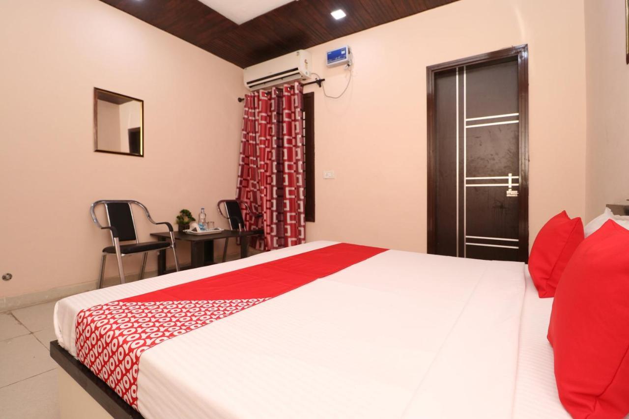 Oyo 28338 New Life Hotel Banur Exterior foto